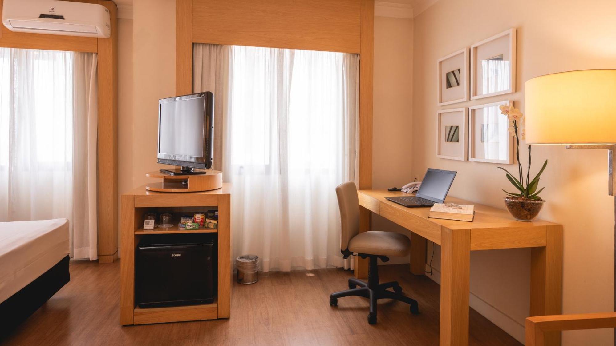 Hotel Esuites Congonhas By Atlantica Sao Paulo